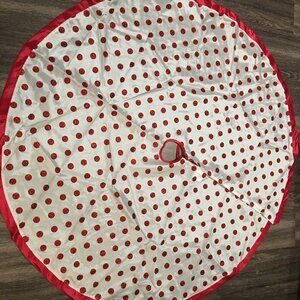 White Satin & Red Polka Dot 48 Inch Christmas Tree Skirt New Fab - Gar BOX